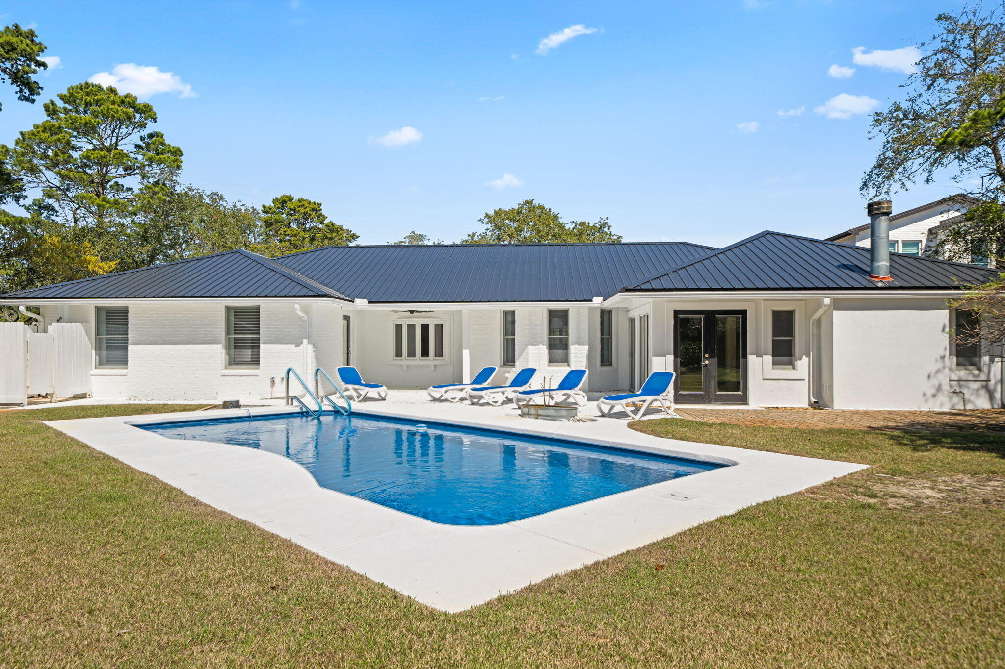 497 Walton Way Miramar Beach, FL 32550 - Photo 3 of 52 3