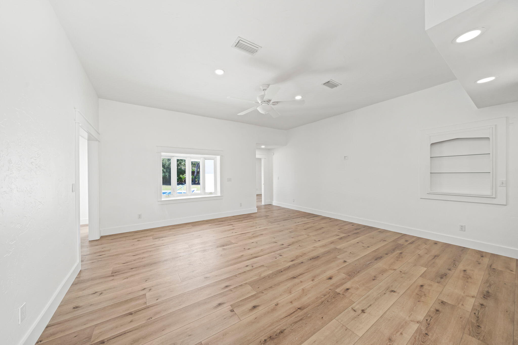 497 Walton Way Miramar Beach, FL 32550 - Photo 7 of 52 7