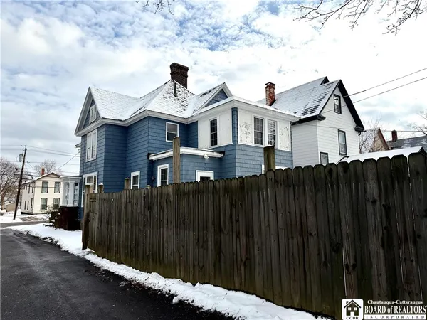 $124,900 | 425 Washington Avenue, Dunkirk, NY 14048