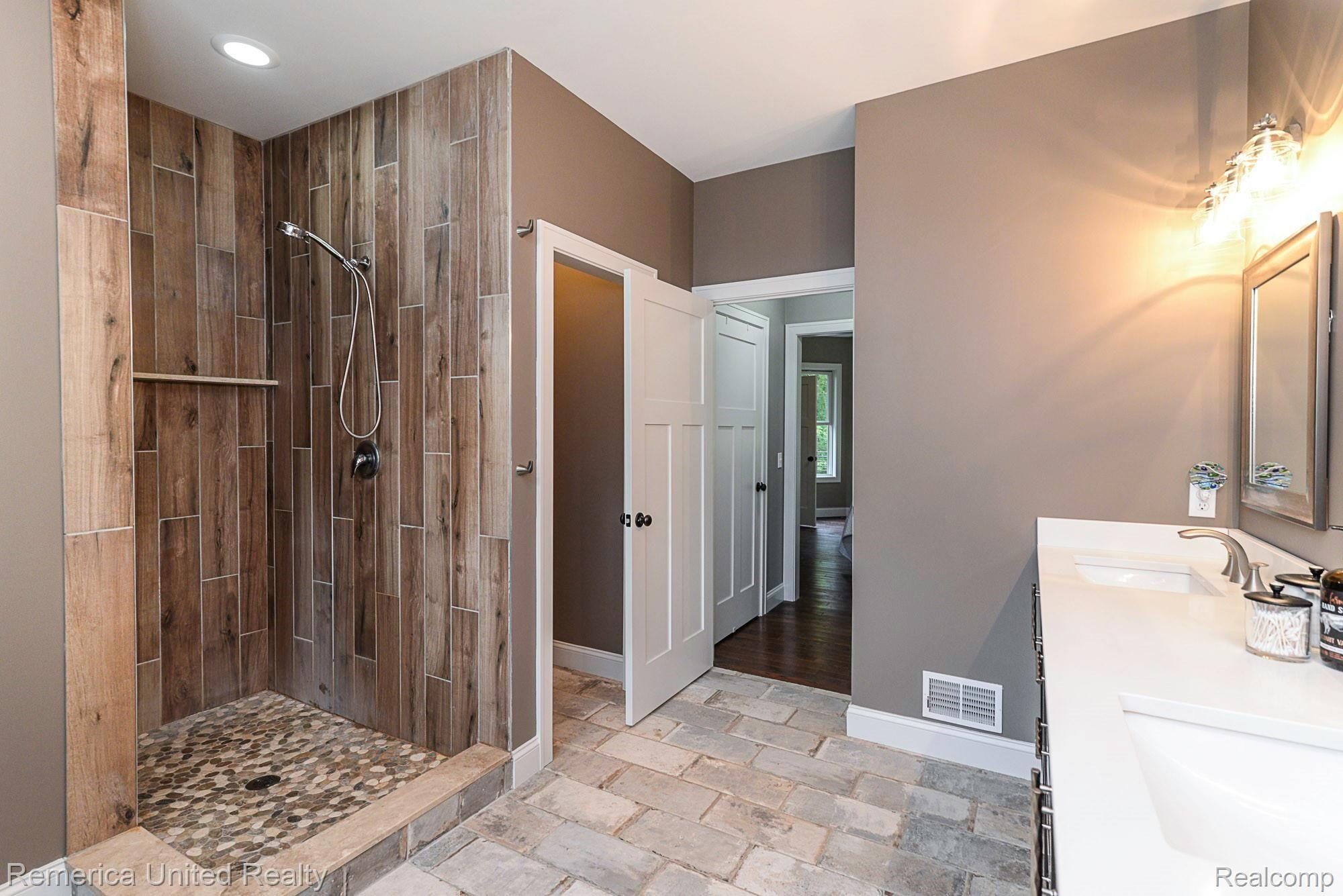 7552 Schrepfer Road Howell, MI 48855 - Photo 13 of 51 DSC_6707.jpg