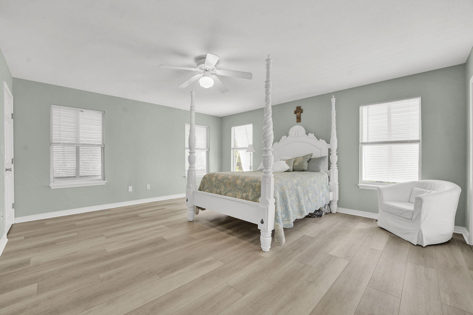 93 Beachfront Trail Santa Rosa Beach, FL 32459 - Photo 25 of 42 a bedroom with a bed mirror and window