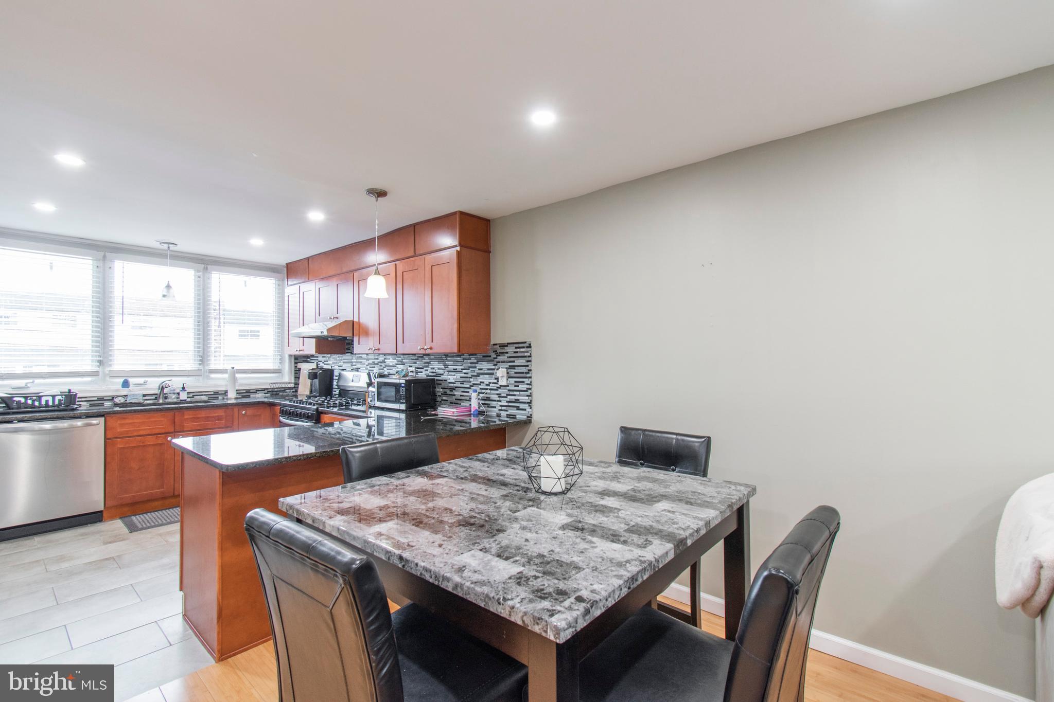 3157 Birch Road Philadelphia, PA 19154 - Photo 5 of 17
