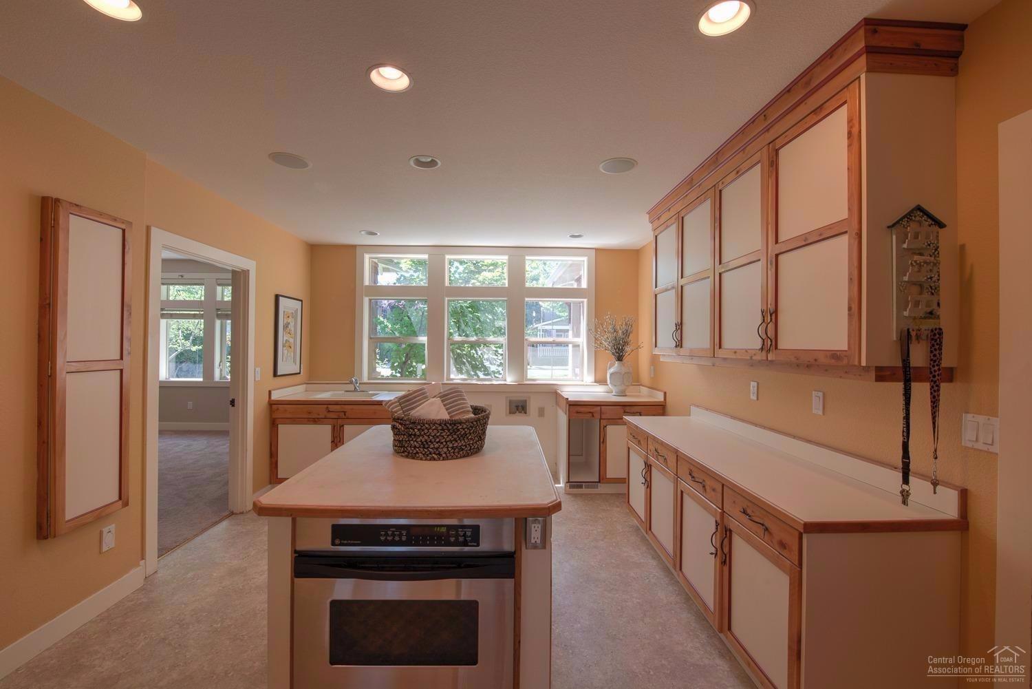 1880 Northeast Maker Way Bend, OR 97701 - Photo 16 of 25 Utility room with entry on left to offic