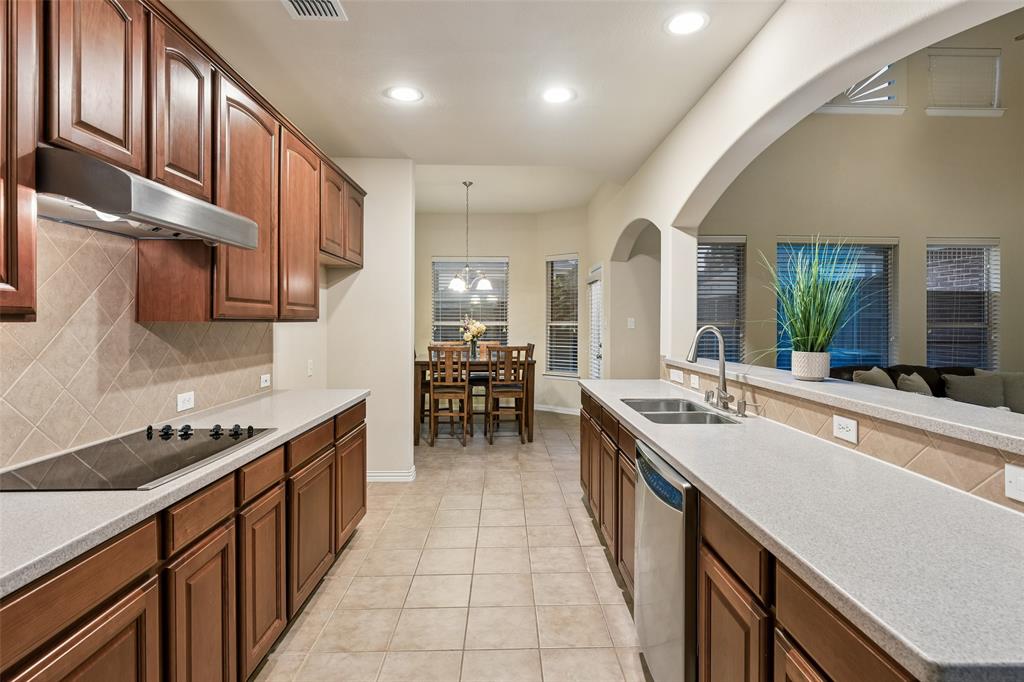295 Stone Ridge Drive Sunnyvale, TX 75182 - Photo 13 of 38