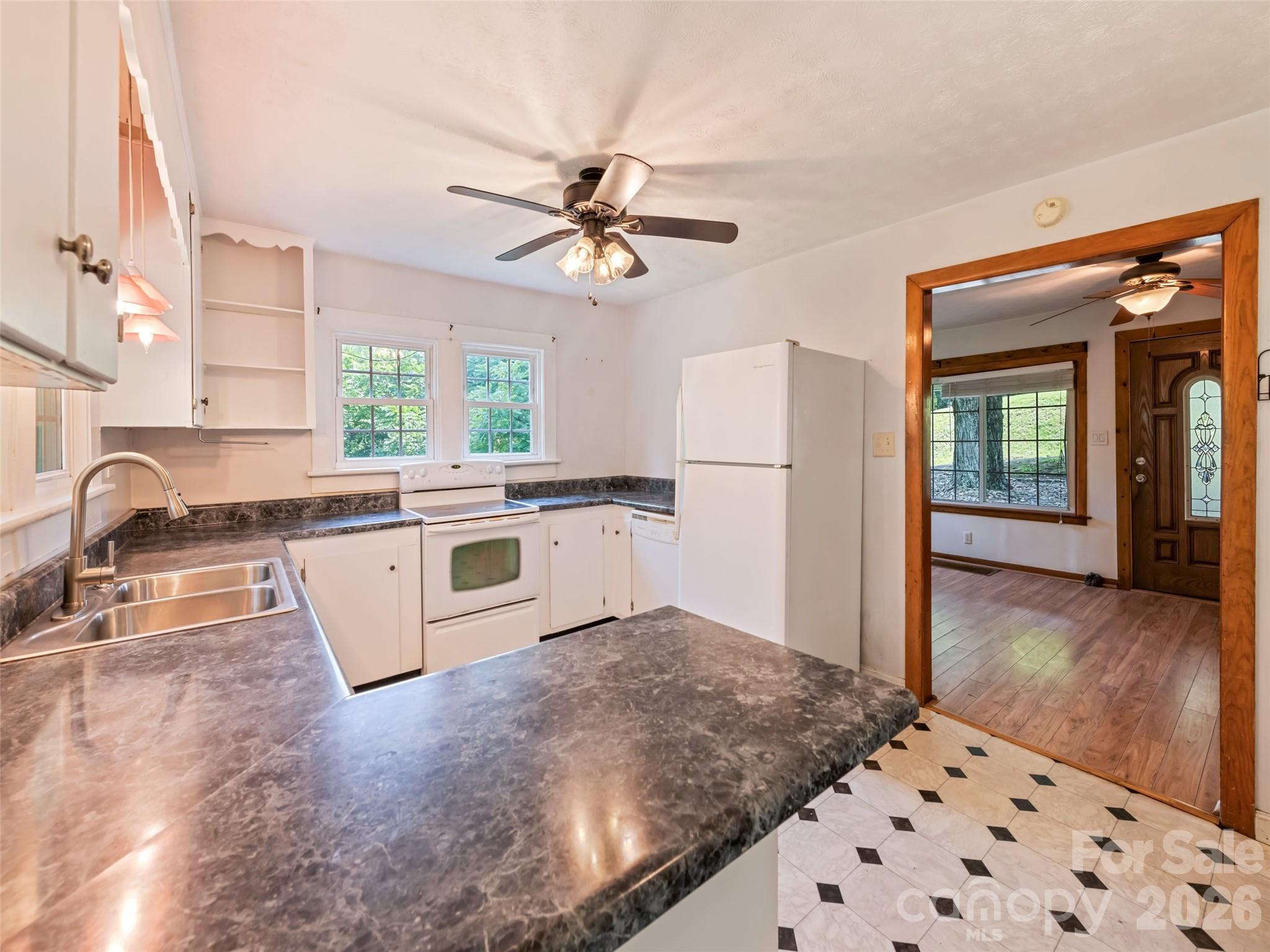 206 Terrell Cove Road Canton, NC 28716 - Photo 18 of 24 Gallery Image 18