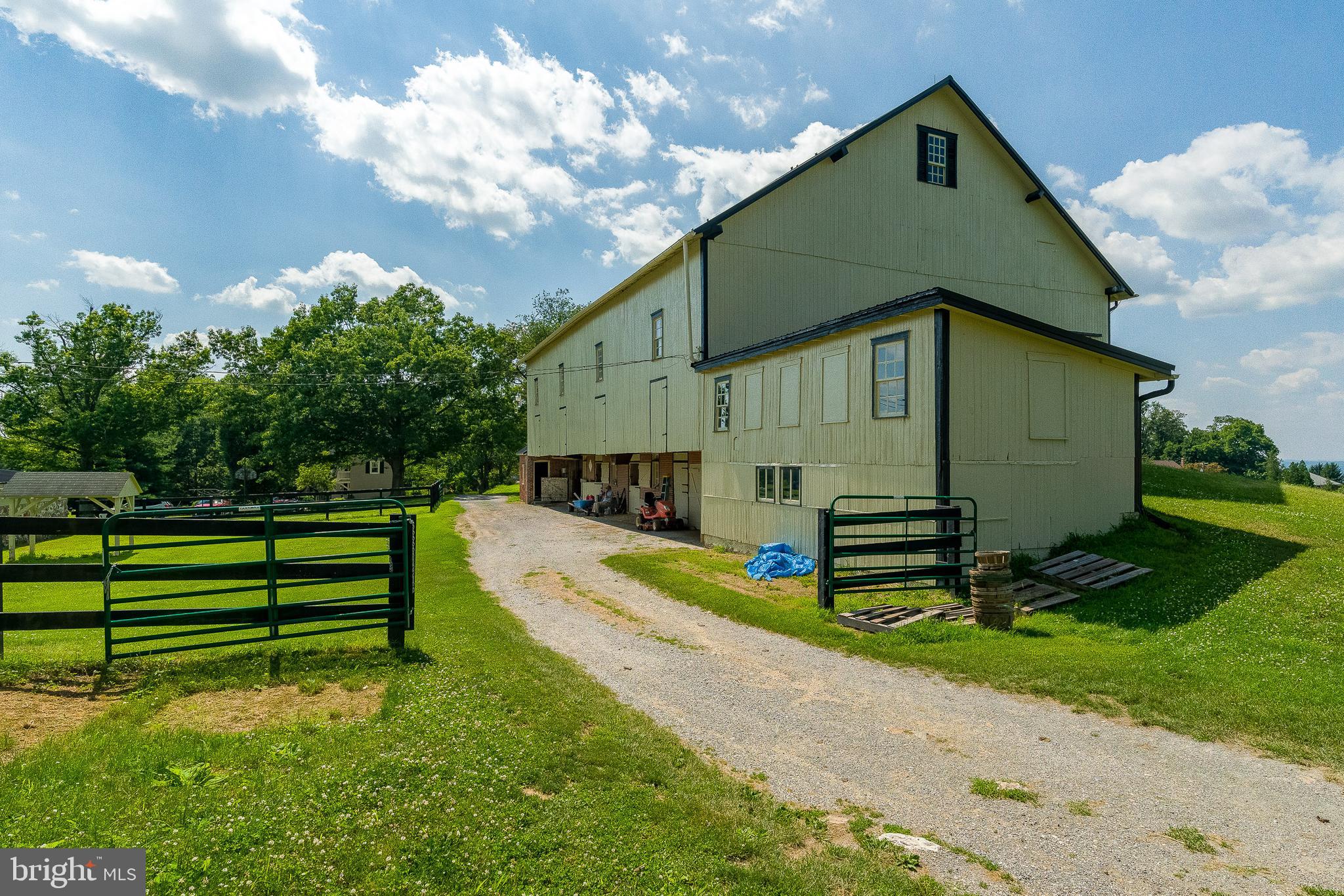 555 Kinderhook Road Columbia, PA 17512 - Photo 27 of 82 Gallery Image 27
