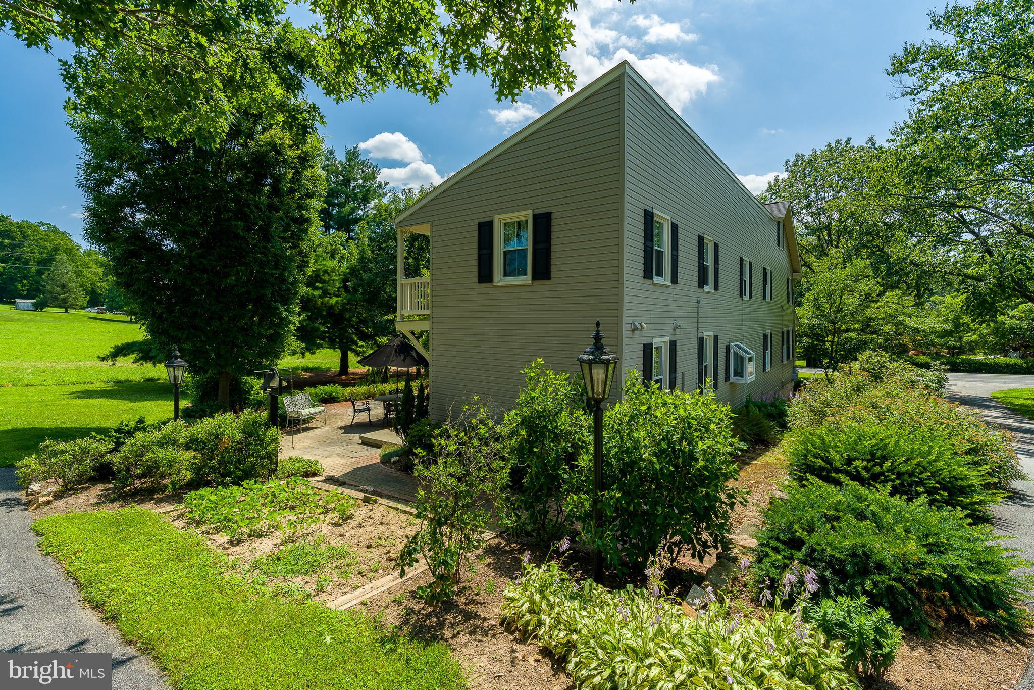 555 Kinderhook Road Columbia, PA 17512 - Photo 7 of 82 Gallery Image 7