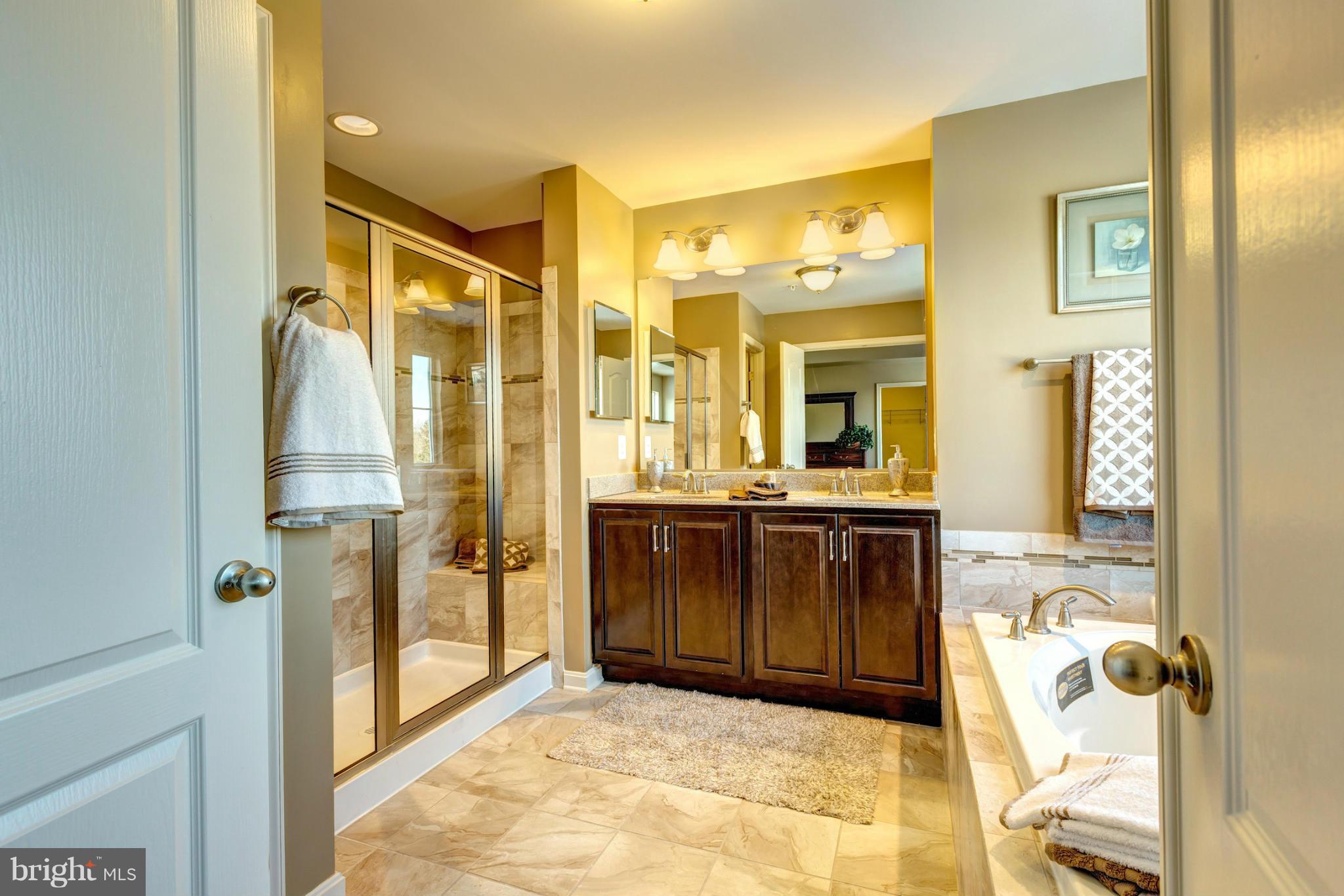 10800 Pfeffers Road Kingsville, MD 21087 - Photo 20 of 30 Luxurious Master Bath