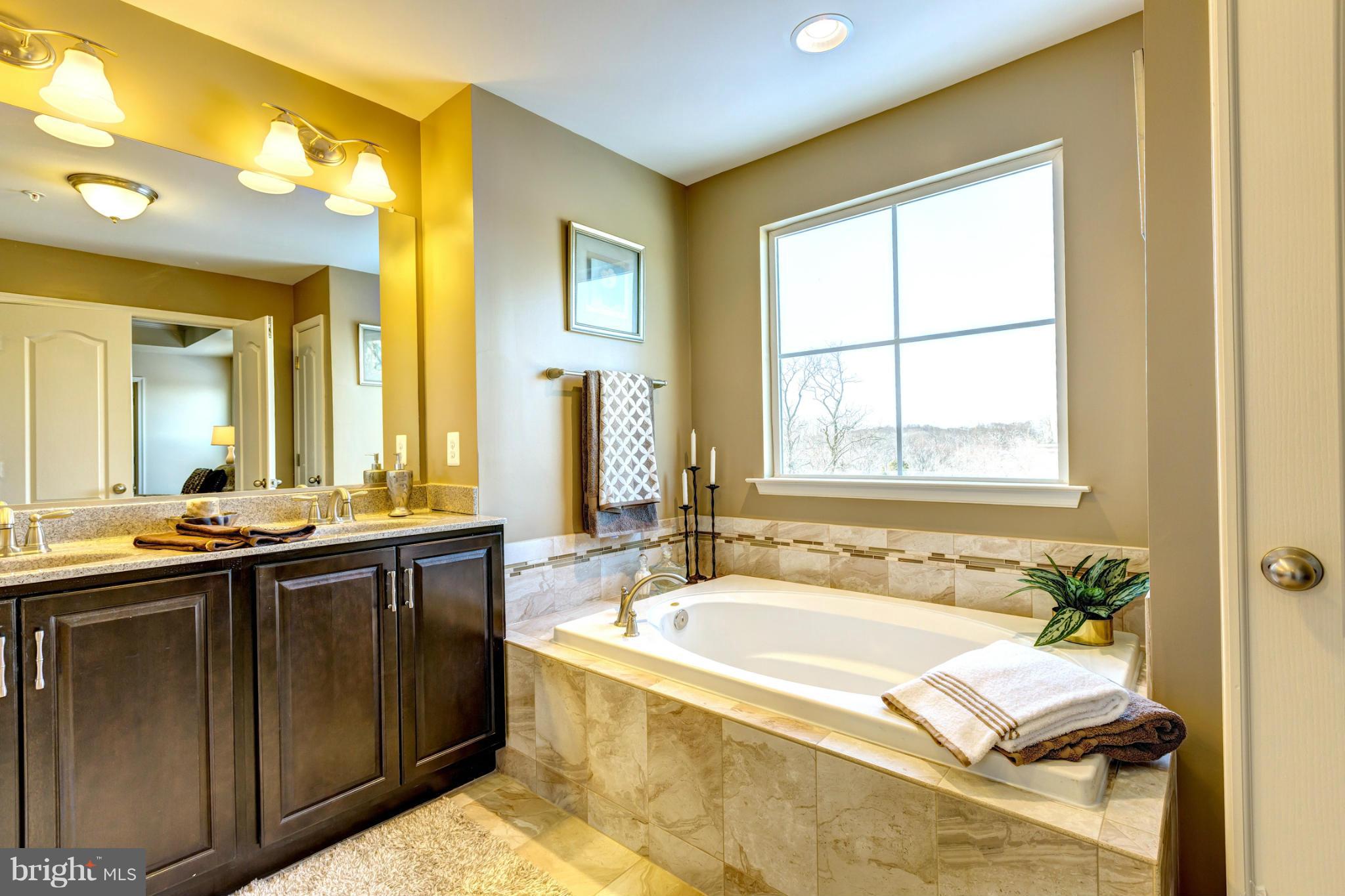10800 Pfeffers Road Kingsville, MD 21087 - Photo 21 of 30 Master Bath With Soaking Tub