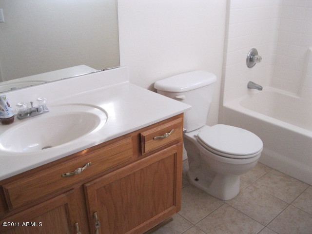 2300 East Magma Road, Unit 36 San Tan Valley, AZ 85143 - Photo 4 of 8 master bath