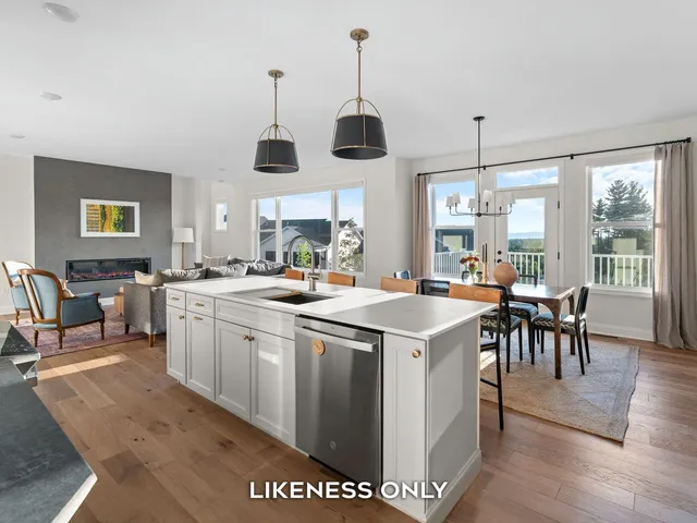 $1,282,000 | 196 Mabel Way, South Burlington, VT 05403