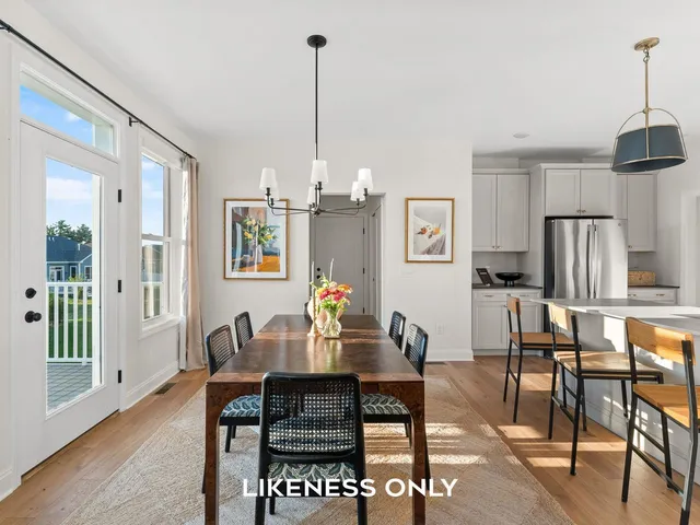 $1,282,000 | 196 Mabel Way, South Burlington, VT 05403