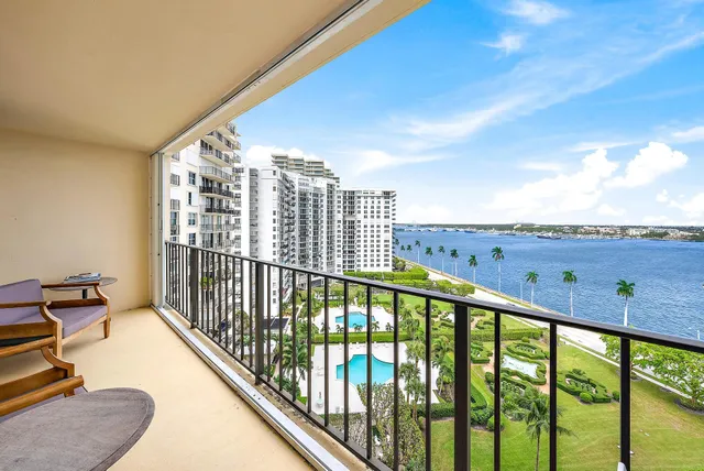 a view of swimming pool and lake view