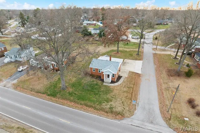 $179,900 | 309 West Highway 50, O'Fallon, IL 62269