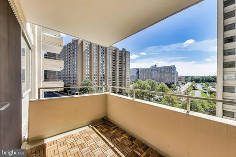 $365,000 | 5500 Friendship Boulevard, Unit 1211N, Chevy Chase, MD 20815