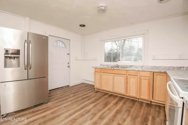 $225,000 | 843 Asheville Highway, Strawberry Plains, TN 37871