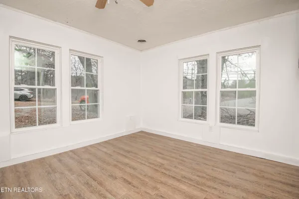 $225,000 | 843 Asheville Highway, Strawberry Plains, TN 37871