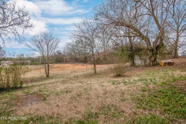 $225,000 | 843 Asheville Highway, Strawberry Plains, TN 37871