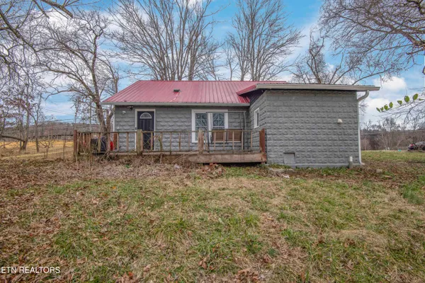 $225,000 | 843 Asheville Highway, Strawberry Plains, TN 37871