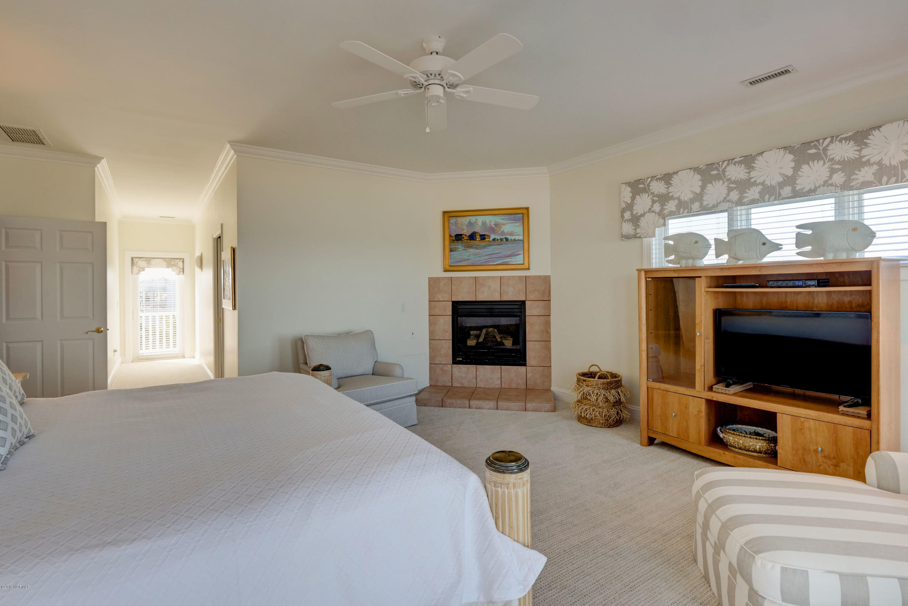 122 Beach Road South Wilmington, NC 28411 - Photo 10 of 45 009_p2988127_28_29_30_31_32_33