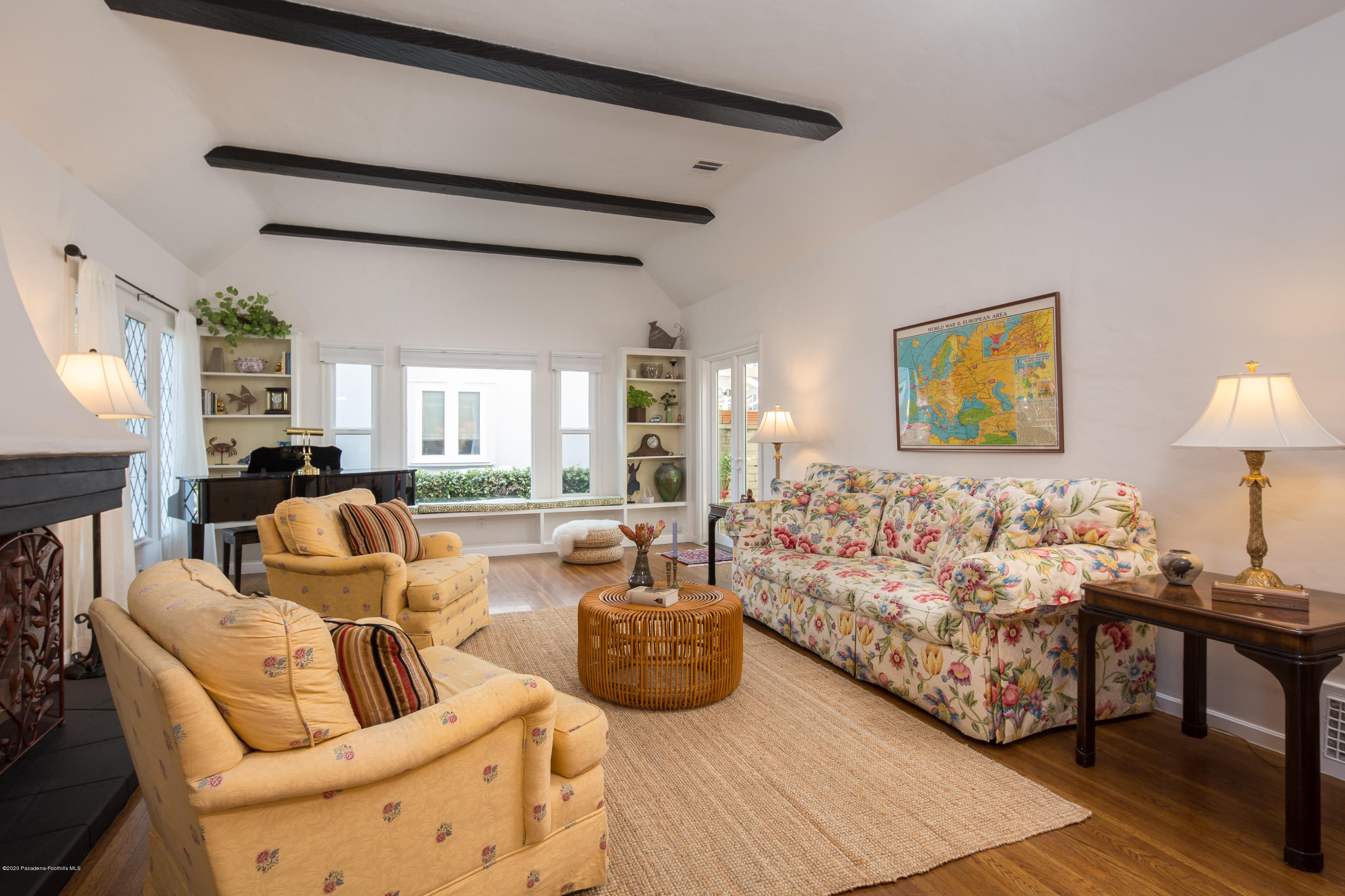 1735 La Paz Road Altadena, CA 91001 - Photo 5 of 59 1735 La Paz_331v1_mls