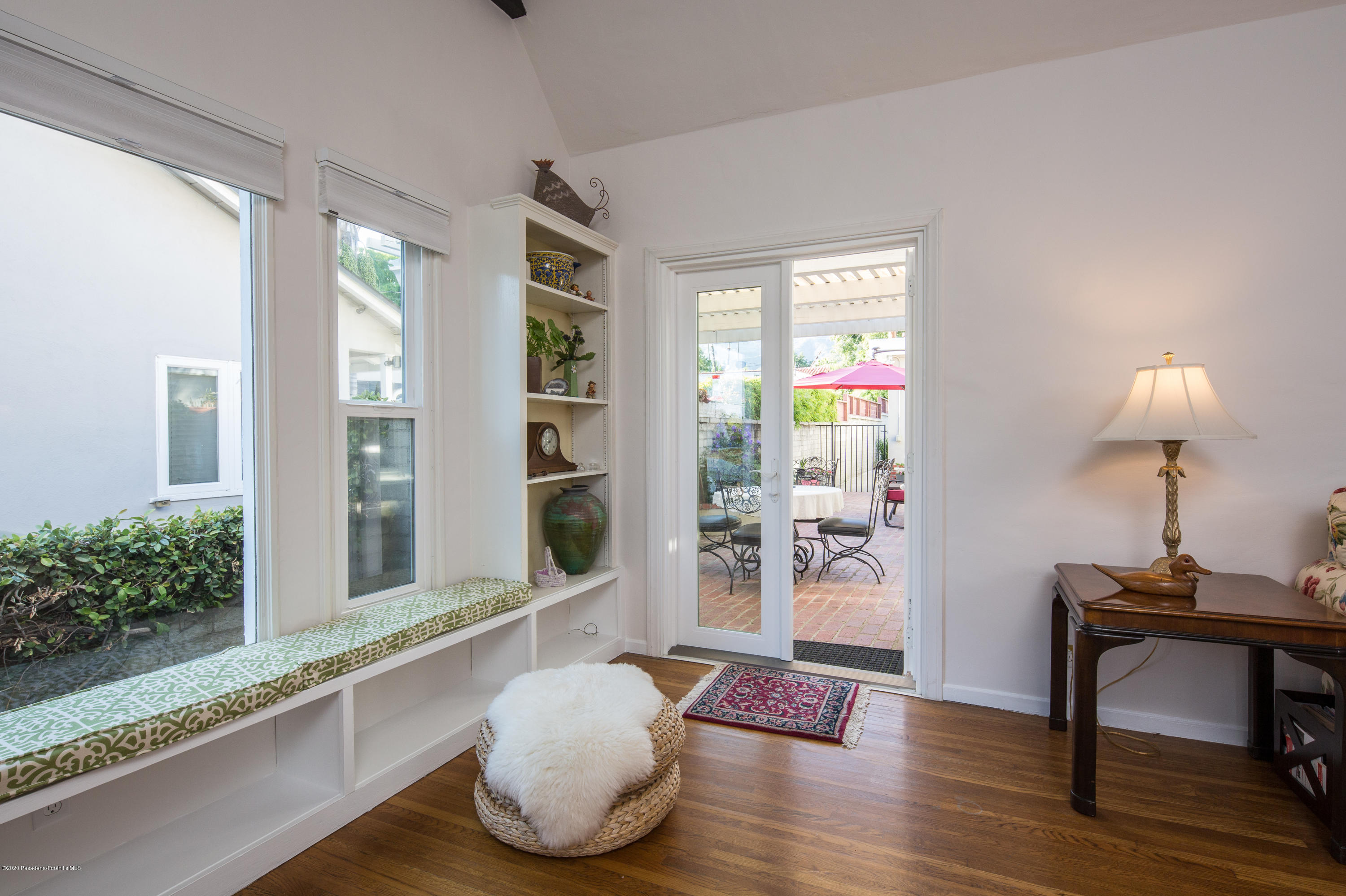 1735 La Paz Road Altadena, CA 91001 - Photo 9 of 59 1735 La Paz_373_mls