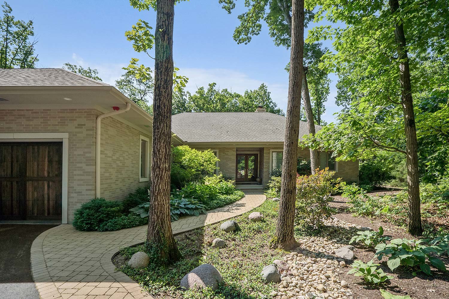 1340 Edgewood Lane Northbrook, IL 60062 - Photo 3 of 13