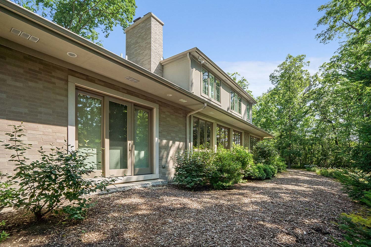 1340 Edgewood Lane Northbrook, IL 60062 - Photo 7 of 13