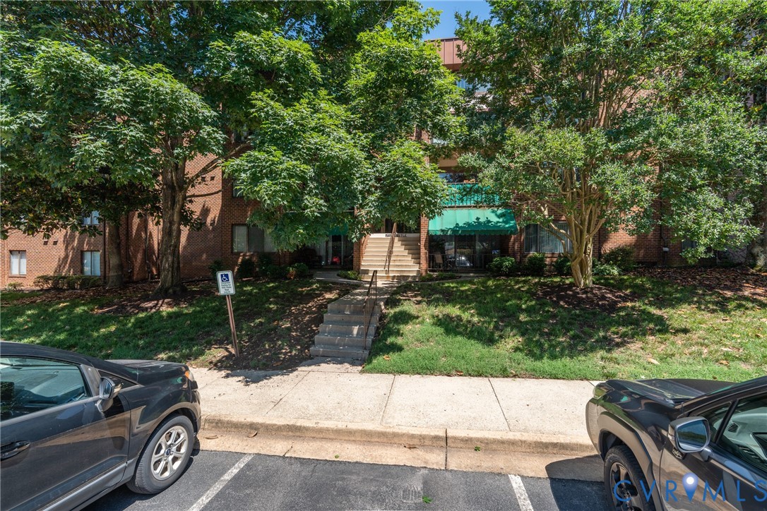 1505 Thistle Road, Unit 204 Henrico, VA 23238 - Photo 6 of 61