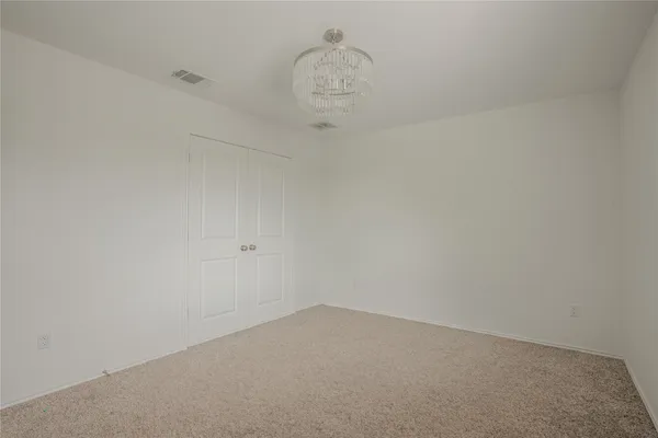 $1,900 | 14005 Mussel Run, Elgin, TX 78621