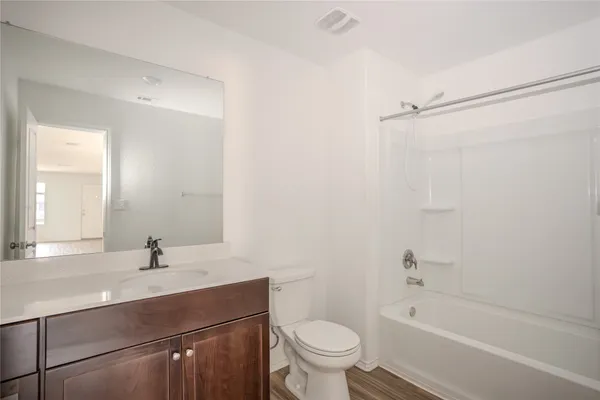 $1,900 | 14005 Mussel Run, Elgin, TX 78621