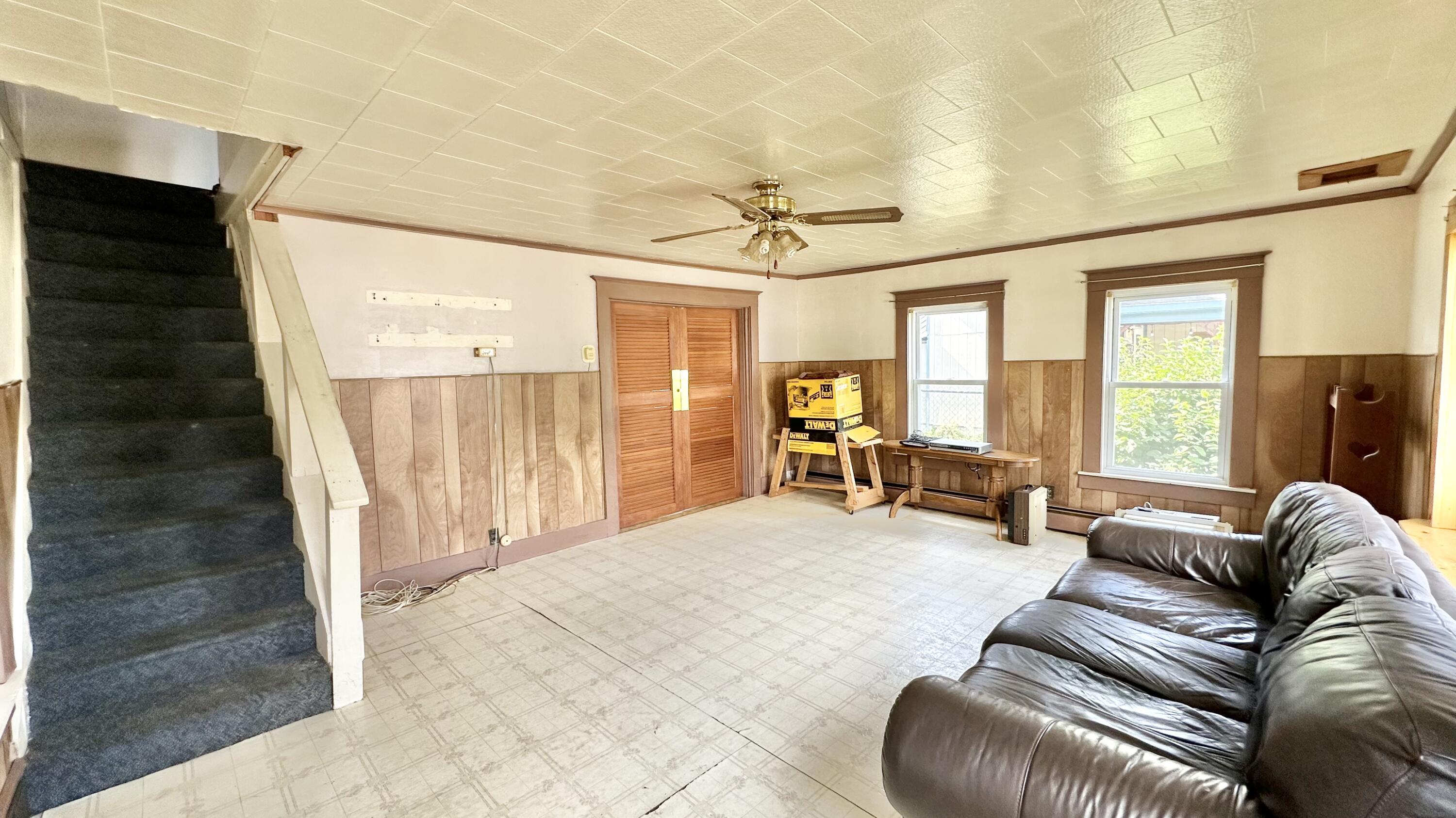 122 Knox Street Millinocket, ME 04462 - Photo 14 of 21