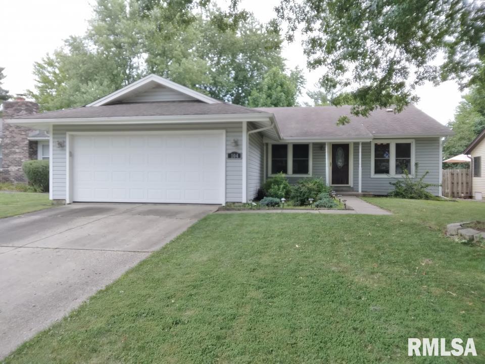 104 Westbrook Drive Springfield, IL 62702 - Photo 1 of 18 Gallery Image 1