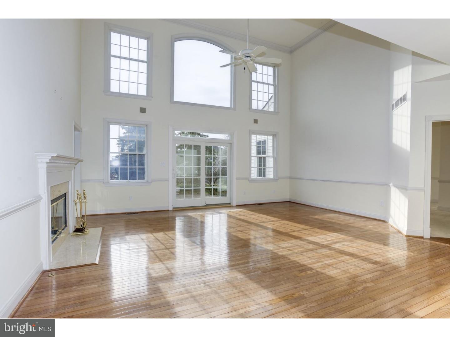 102 Inverness Drive Moorestown, NJ 08057 - Photo 5 of 25