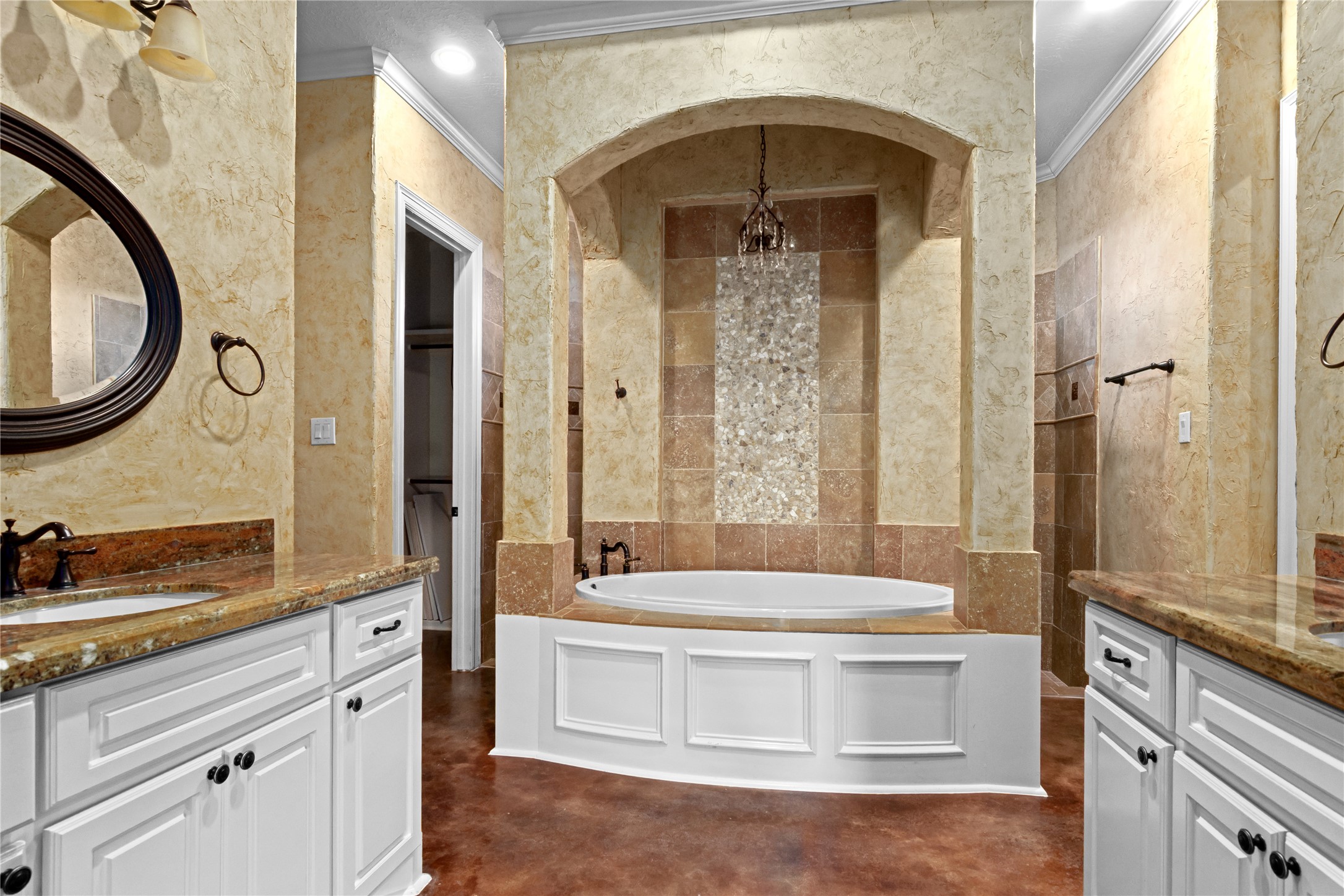 2915 Kennings Road Crosby, TX 77532 - Photo 20 of 49 Beautiful master bathroom.