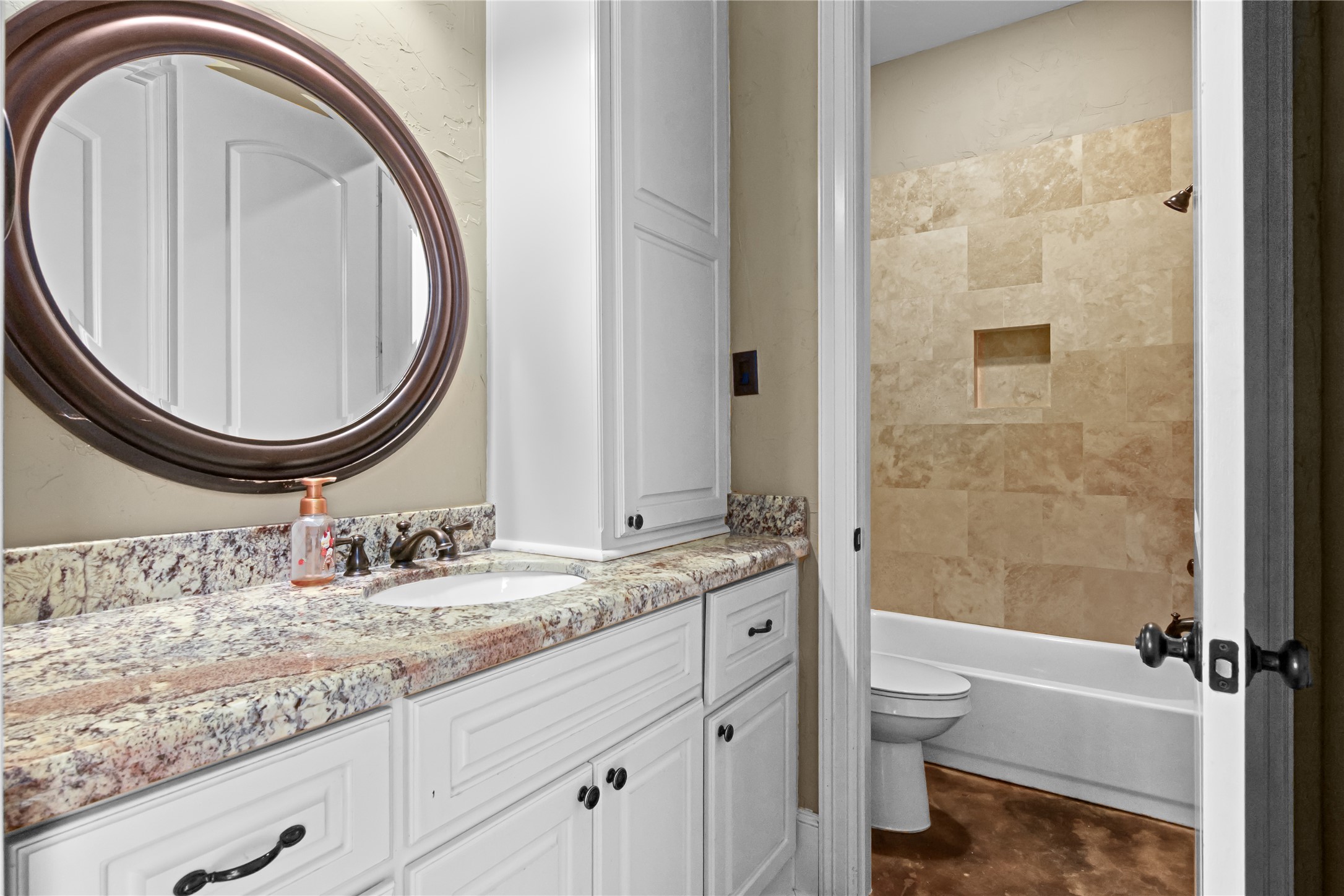 2915 Kennings Road Crosby, TX 77532 - Photo 33 of 49 Two vanities.