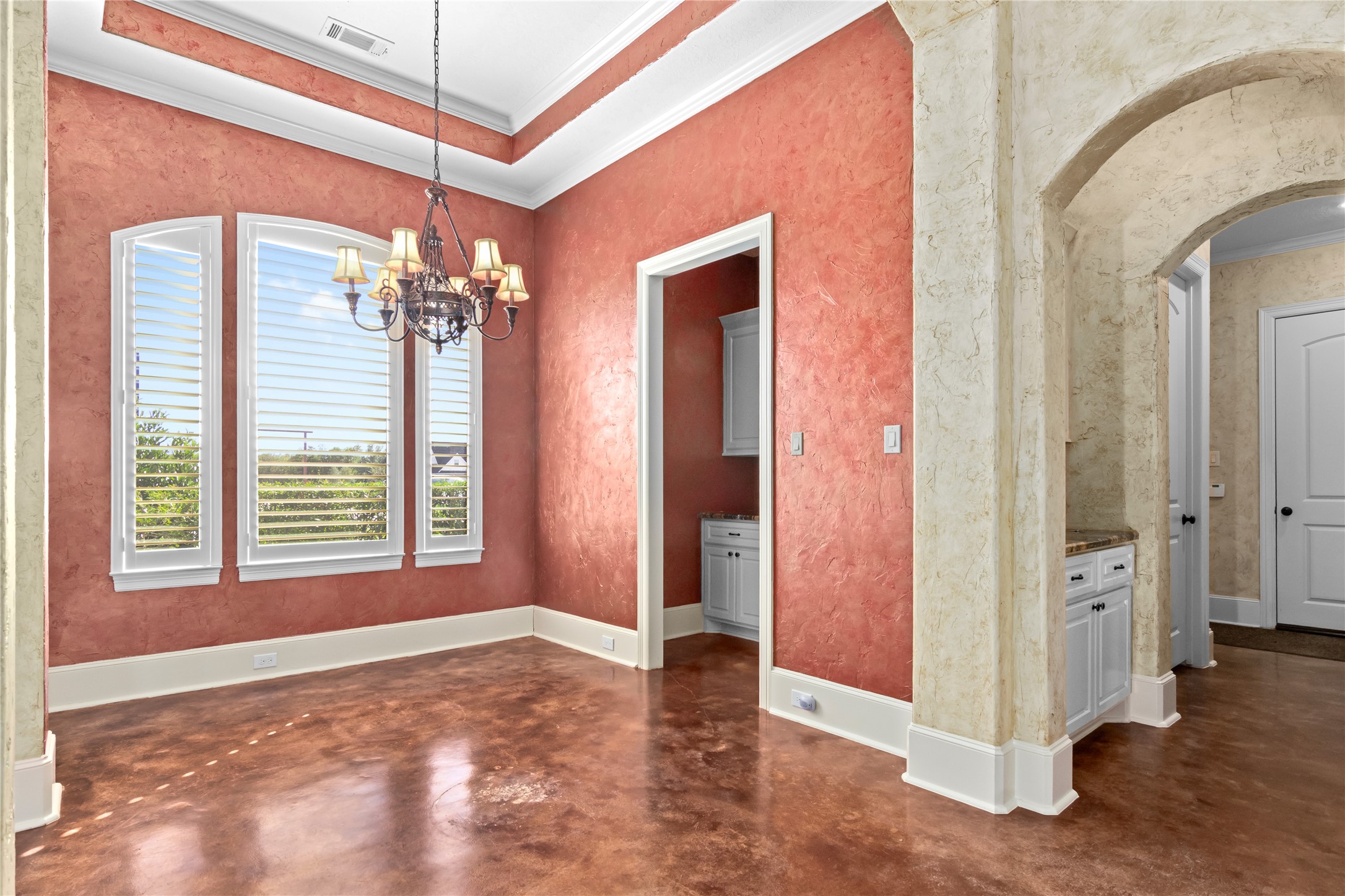 2915 Kennings Road Crosby, TX 77532 - Photo 9 of 49 Dining room at entry.