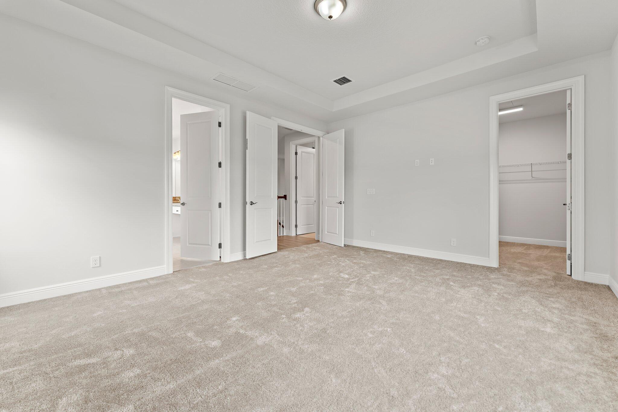 12622 Nautilus Circle Palm Beach Gardens, FL 33412 - Photo 28 of 66 a view of an empty room