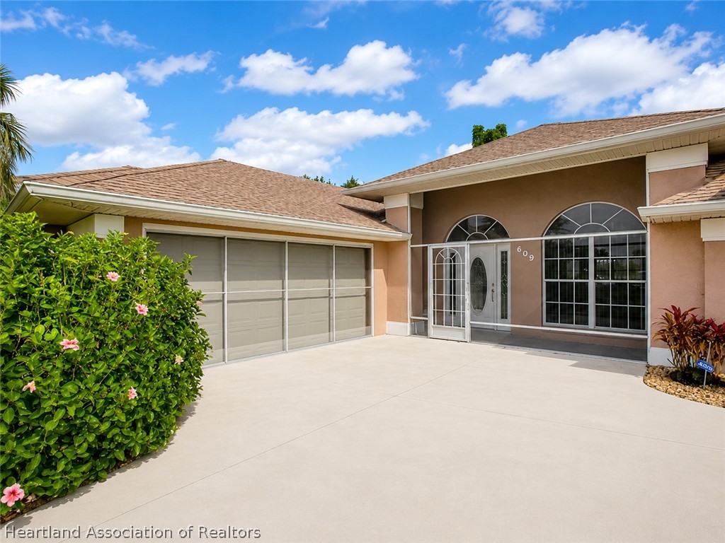 809 Ryan Road Sebring, FL 33876 - Photo 3 of 30