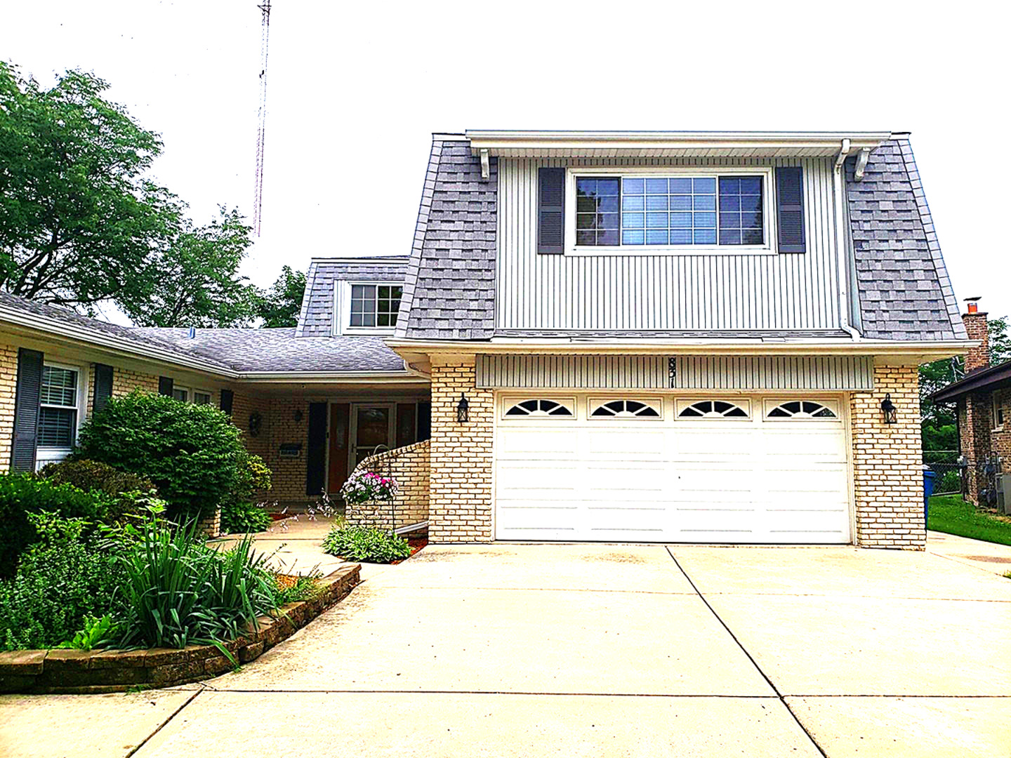 831 Heritage Drive, Unit 2 Addison, IL 60101 - Photo 1 of 14