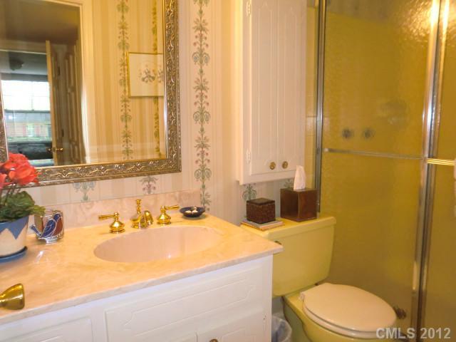 2716 Burnt Mill Road Charlotte, NC 28210 - Photo 11 of 13 Gallery Image 11
