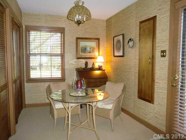 2716 Burnt Mill Road Charlotte, NC 28210 - Photo 9 of 13 Gallery Image 9