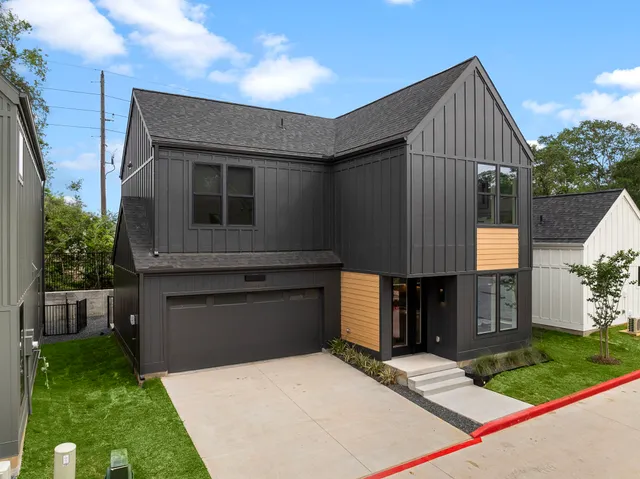 $4,525 | 1941 Sawdust Road, Unit 169, The Woodlands, TX 77380