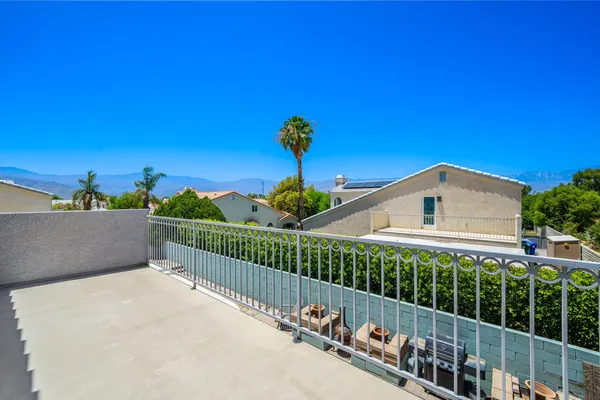 $699,000 | 41945 Maryn Court, Palm Desert, CA 92211