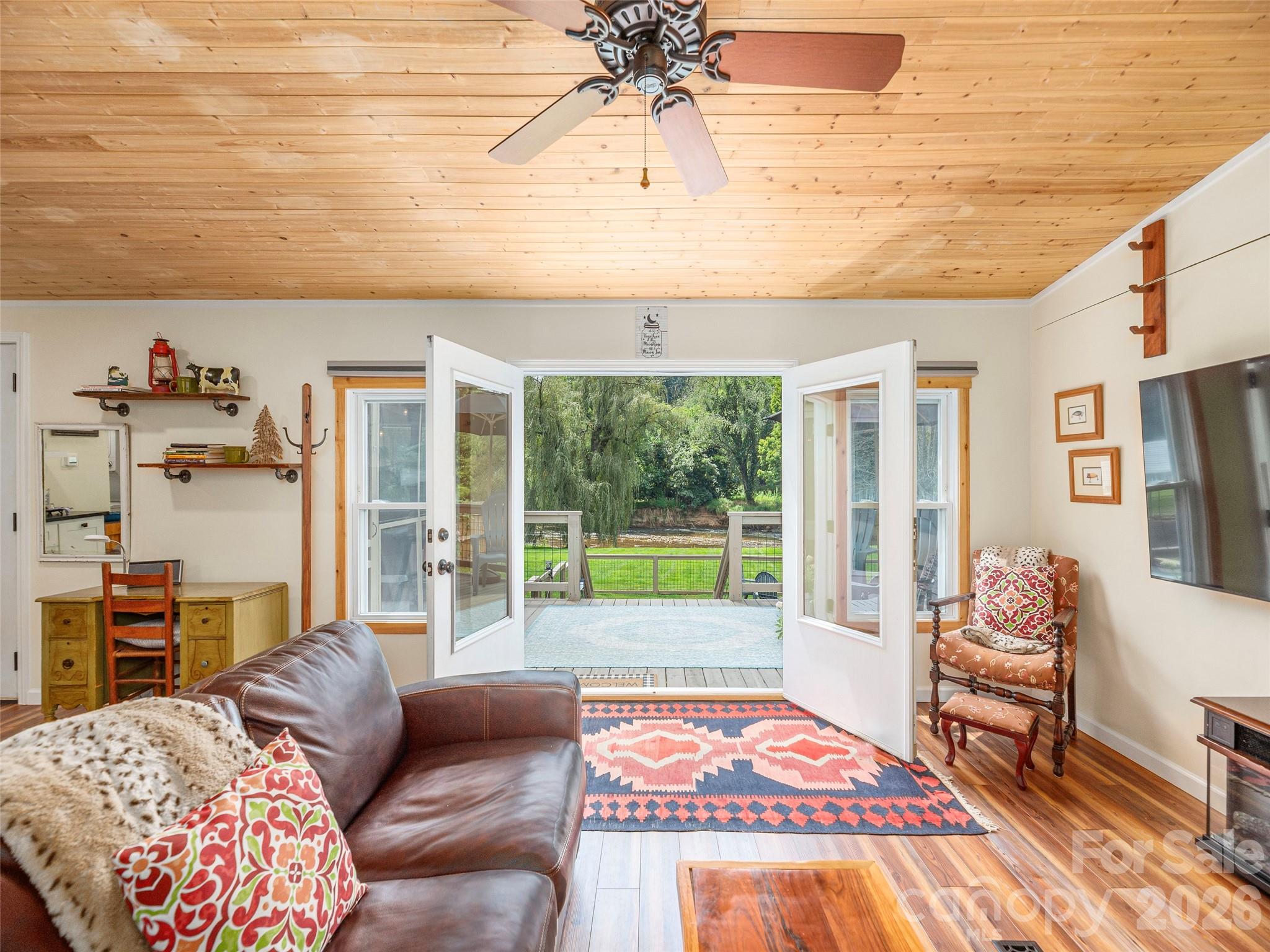 248 Max Thompson Road Canton, NC 28716 - Photo 11 of 44
