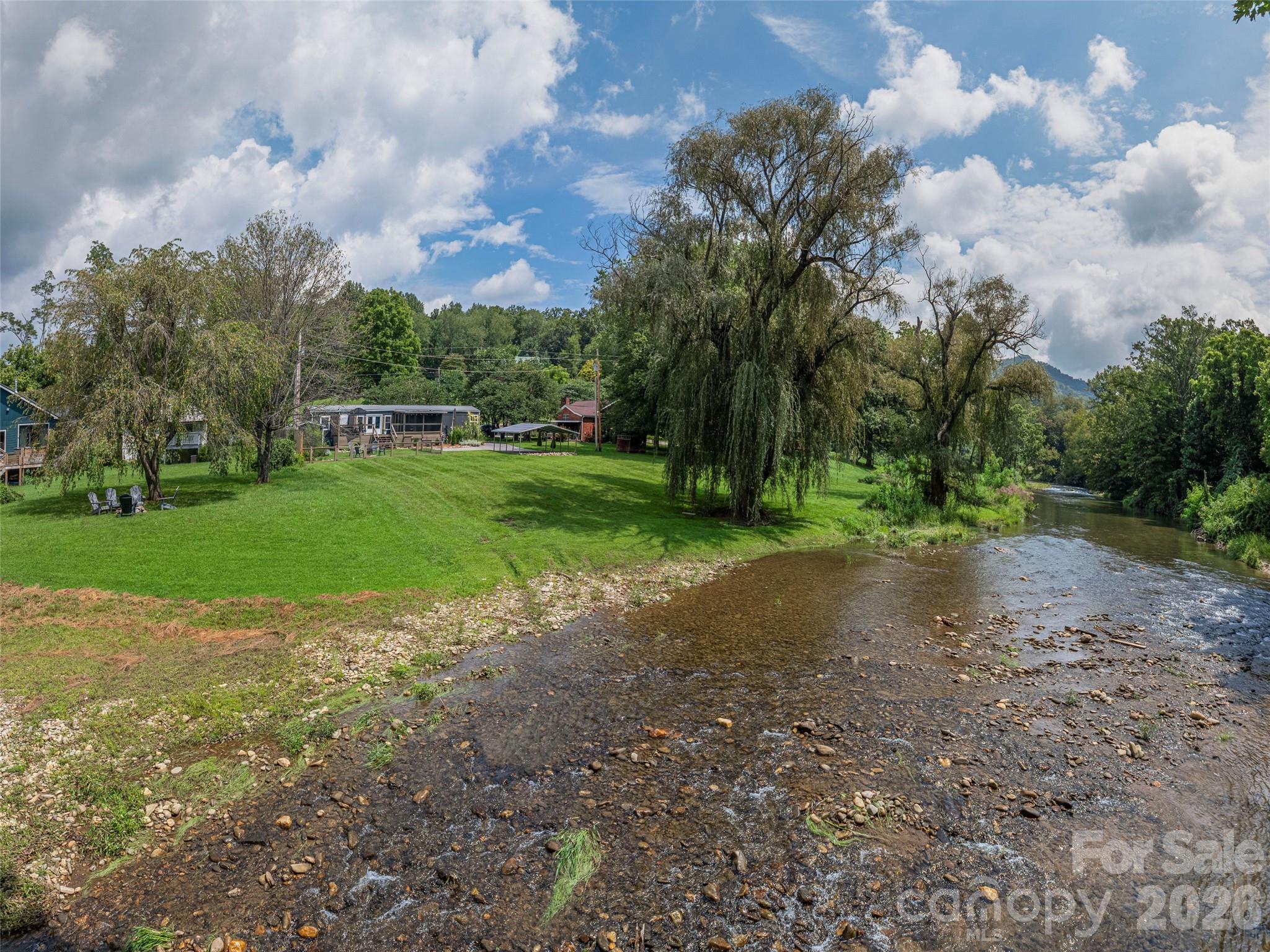 248 Max Thompson Road Canton, NC 28716 - Photo 4 of 44