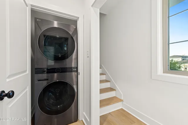 $1,975 | 202 Steiner Oaks, Lafayette, LA 70508