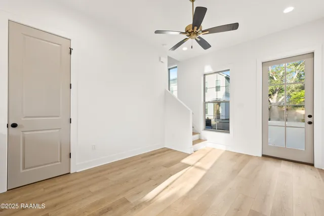 $1,975 | 202 Steiner Oaks, Lafayette, LA 70508