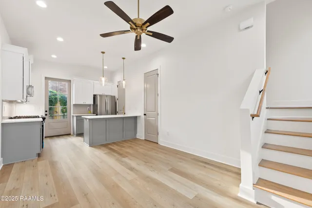 $1,975 | 202 Steiner Oaks, Lafayette, LA 70508