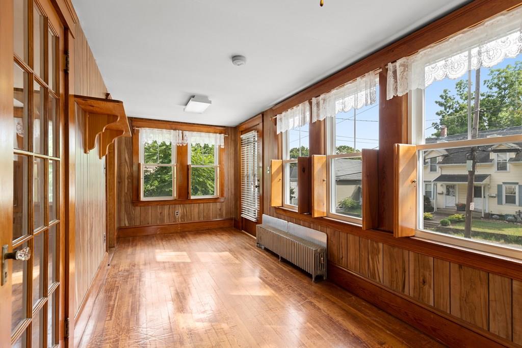 34 Walnut Street Maynard, MA 01754 - Photo 11 of 30 Gallery Image 11